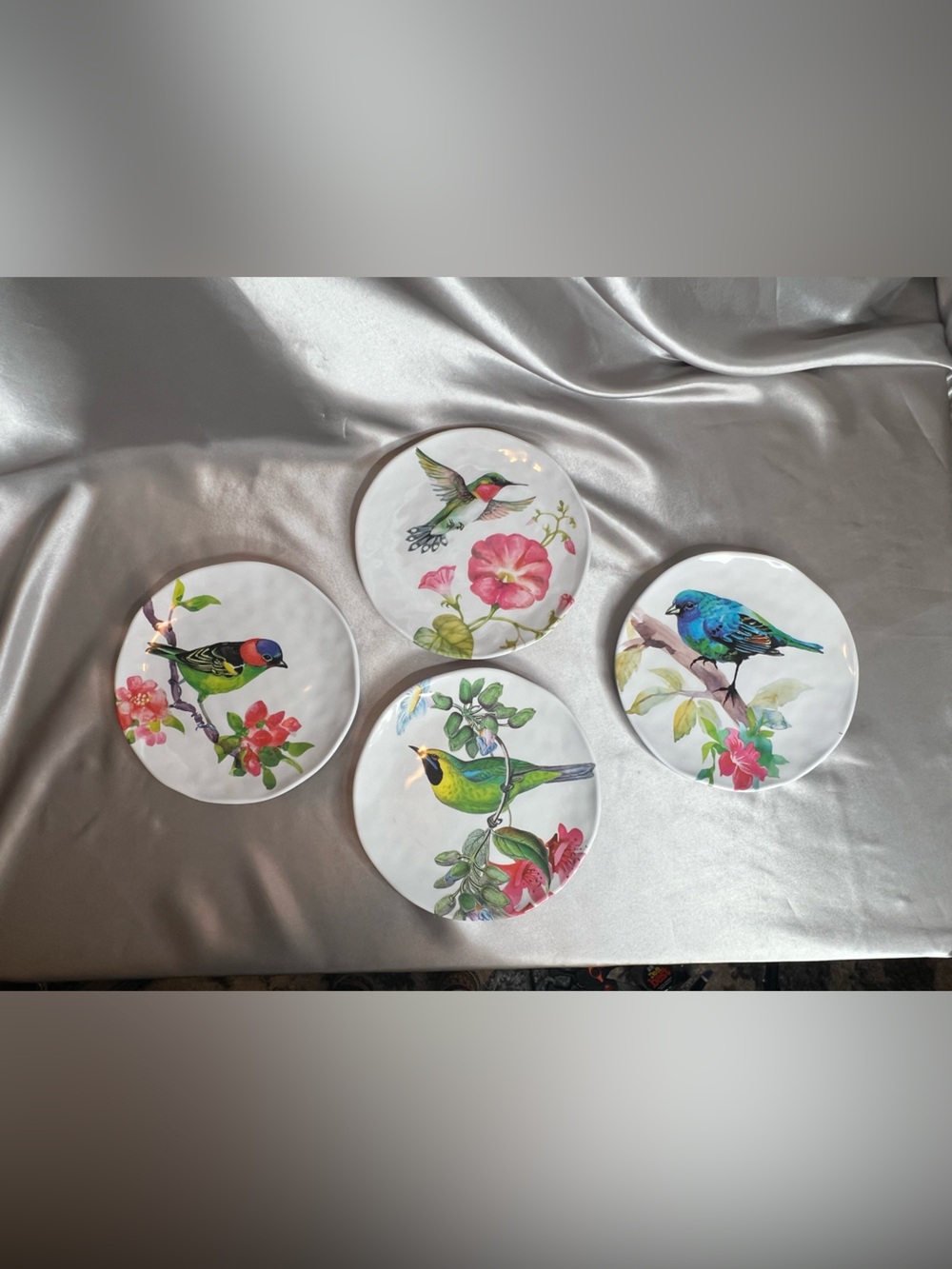 Set of 4 Michel Design Works Melamine Salad Dessert Plates Songbirds & Flowers